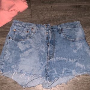 Levi Jean Shorts